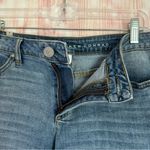 LC Lauren Conrad Women's Medium Blue Washed Rolled Denim Shorts Size 8 Photo 7