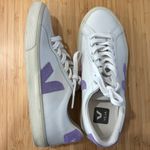 VEJA  Women's White and Lavender Sneakers Photo 1
