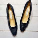 Liz Claiborne - Women’s Black Heels - Size 5.5. Photo 0