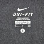 Nike  Dri Fit Black Capri Athletic Leggings Women's Size Small Workout‎ Gym Photo 3