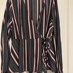 Torrid || Womens Purple Stripe Crepe Surplice Tie Waist Top Blouse || 1X Photo 4
