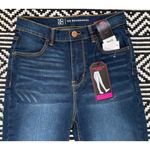 No Boundaries Super High Rise Jegging NWT! Photo 5