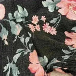 American Eagle  Outfitters Black Floral Short Sleeve Top Size M Photo 6