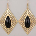 Gold and black stone metal‎ earrings Photo 0