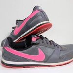Nike Athletic Shoes Sneakers Gray Pink Photo 0