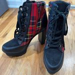 Jessica Simpson Platform Boot Photo 0