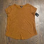 Vera Wang NWT Simply  Gold Top Photo 0