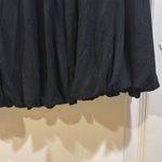 Atmosphere  BLACK SKIRT PULL ON STYLE WITH PUFF STYLE HEM SIZE MEDIUM VISCOSE Photo 2