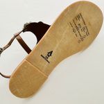 Anthropologie  Crystal Thong Brown Leather Sandal US 9 NEW Flat Made in India Photo 3