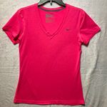 Nike  pink dry fit womens shirt Photo 0