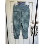 Athleta  Nolita Slim Tapered Printed Crop Pants Blue Green Pattern Size 8 Photo 3