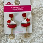 Valentine's Day Women's Heart Earrings Set Red and Gold Photo 2