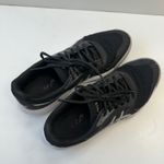 ASICS  Upcourt 5 Volleyball Shoes Indoor Court Black White Sneakers Womens‎ 10 Photo 5