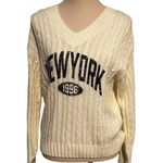 H&M Divided Women's Pullover Sweater Cream New York 1996 Cable Knit V-Neck Photo 1
