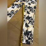 Love Encounter Los Ángeles floral tropical white/ blue pant with pockets size M Size M Photo 9
