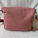 Lululemon All Night Festival Bag Vol 5 L in Spiced Chai Photo 3