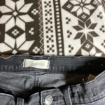 Madewell  9”Mid-Rise skinny jeans button down Photo 1