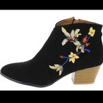 Buckle Quipid Floral Embroidered Boots Photo 6