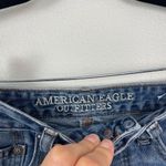 American Eagle Woman's Sz 2 Light Wash High Rise Distressed Denim Mini Skirt Photo 2