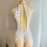 Glamorous Lace bodysuit white size small new with tags Photo 2