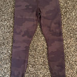 Alo Yoga  vapor leggings size medium brown camo full length high rise Photo 0