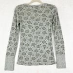 Old Navy  Vintage Y2K Henley Top Size Medium Floral Grey 00s Bella Swan Photo 1