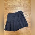 ASOS  pleated mini skirt. Size 14. Black. Photo 6