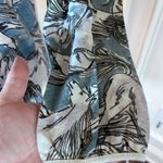 Anthropologie  EUC off the shoulder crew neck with cute scrunchie around blouse Photo 4