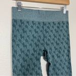 Oiselle  Green Lightning Bolt Printed Seamless Leggings Photo 7