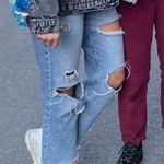 Forever 21 Lightwash distressed jeans Photo 4