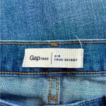 Gap 1969 distressed blue true skinny high rise jeans in size 31 Photo 4
