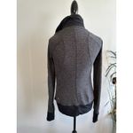 Lululemon Women's Size 10 Base Runner 1/2 Zip Pullover Coco‎ Pique Black White Photo 1