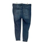 Old Navy Women’s  Rockstar Built In Sculpt Skinny Jeans Raw Hem Size 18 Regular Photo 3