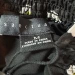 Sanctuary Smocked Neck Popover Sleeveless Top
Flower Illusion Size Medium Photo 5