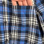 J.Crew Women’s  boy shirt blue red white button up plaid cotton flannel size 2 Photo 4