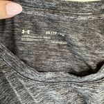 Under Armour Grey Marbled Loose Fit HeatGear Shirt Women's XS Photo 4