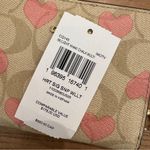 Coach Snap Wallet In Signature Canvas With Heart Print cq145 Photo 10