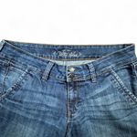 Old Navy  Ultra Blue Capri Jeans Low Rise Stretch 33" Waist Women's 8 Photo 3