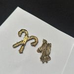 Lot Of 2 Christmas Holiday Brooch Pins Gold Tone Candy Cane / Santa Claus Photo 5