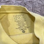 Harry Styles 2023 Official  Love On Tour Yellow Sweatshirt Concert Size Medium Photo 2