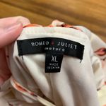 Romeo + Juliet Couture Floral Halter V Photo 6