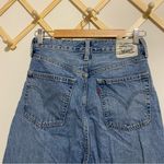 Levi's Levi’s Ribcage Straight Medium Wash Jeans size 29 Photo 6