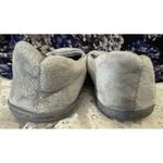 East 5th Light Gray Women’s Slippers, Rubber Sole, Large 9-10 Photo 3