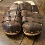 UGG  Australia Brown Leather Shearling Lined Clogs Mules Size 9 Photo 2