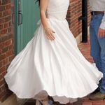 Selfie Leslie White  Skirt Photo 2