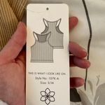 Aura Cropped Tank Photo 2