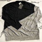 Gibson Grey and black sweater Photo 0