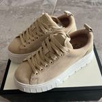 J/SLIDES NYC Suede Leather Platform Sneakers Sand Lace-Up Size 6.5 New(Sold Out) Photo 2