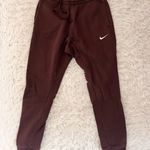 Nike Jogger Sweatpants Photo 0