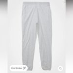 American Eagle Low-Rise Fleece Boyfriend Jogger Sweatpants - size XS Photo 1